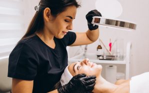 Dermatólogo: el aliado clave para tu piel