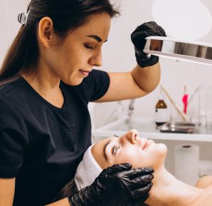 Dermatólogo: el aliado clave para tu piel