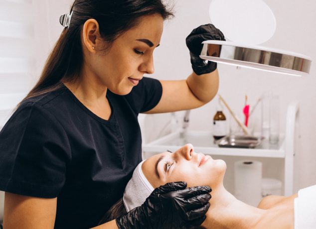 Dermatólogo: el aliado clave para tu piel